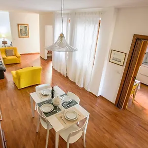 Appartamento In Great Location, Firenze
